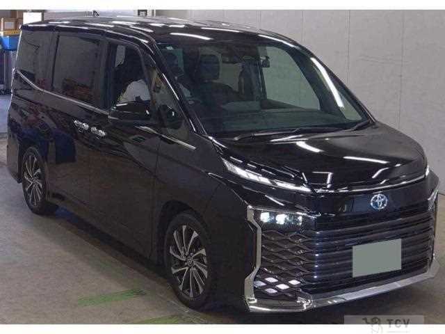 2025 Toyota Voxy
