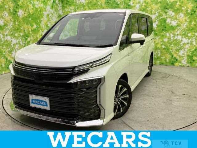 2023 Toyota Voxy