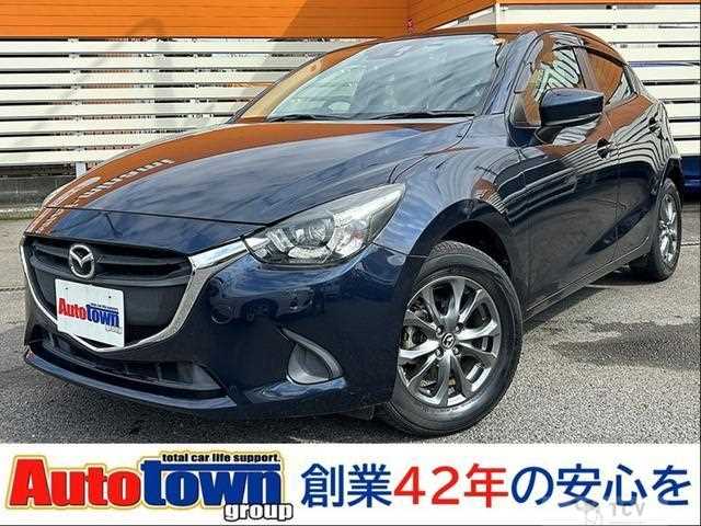 2017 Mazda Demio