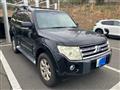 2011 Mitsubishi Pajero