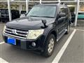 2011 Mitsubishi Pajero