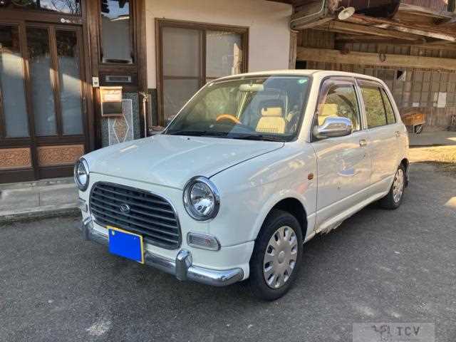 2002 Daihatsu Miragino