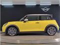 2025 BMW MINI