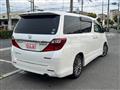 2013 Toyota Alphard G