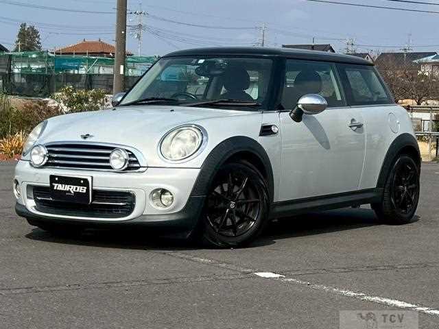 2011 BMW MINI
