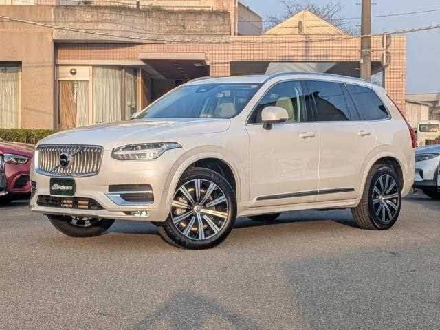 Volvo XC90 2024 — фото 2 купить в Москве