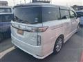 2017 Nissan Elgrand