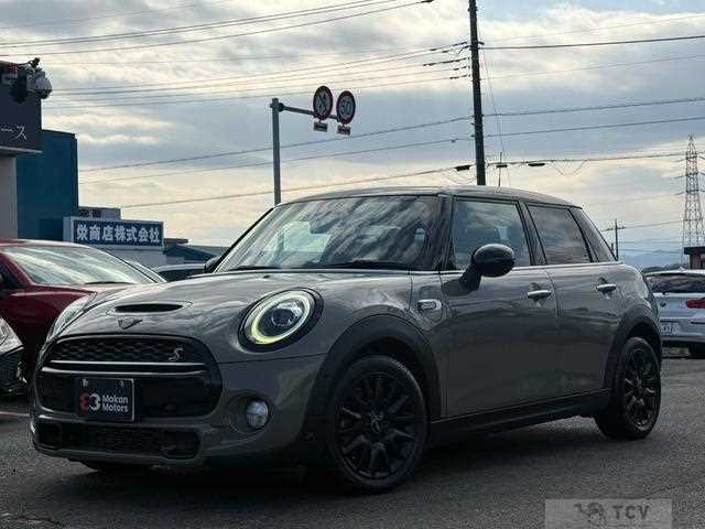 2018 BMW MINI