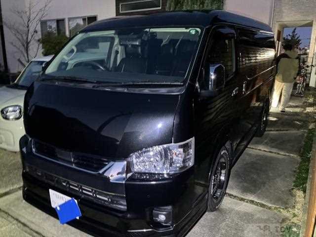 2023 Toyota Hiace Wagon