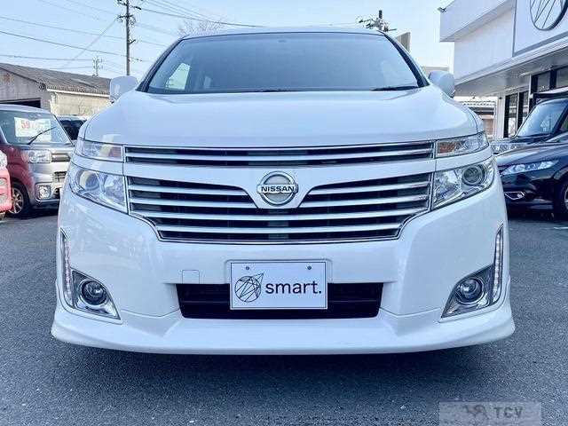 2013 Nissan Elgrand