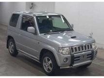 2011 Mitsubishi Pajero Mini