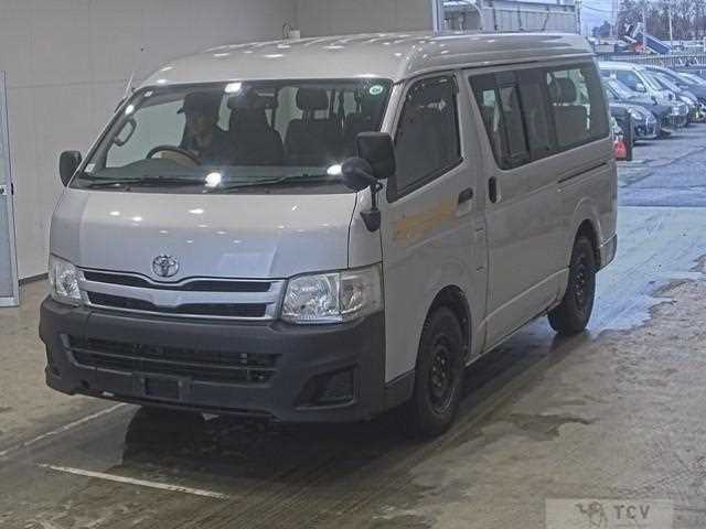 2013 Toyota Hiace Wagon