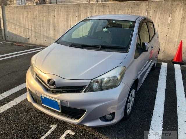 2013 Toyota Vitz