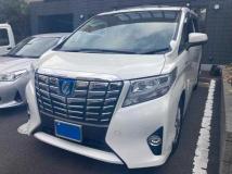 2016 Toyota Alphard Hybrid