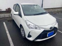 2017 Toyota Vitz
