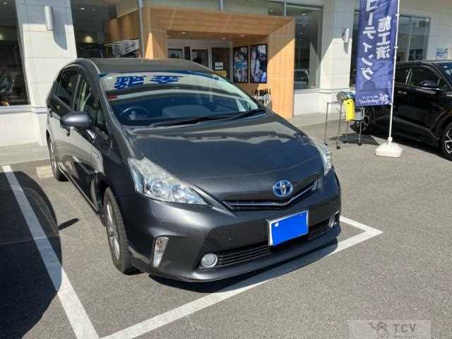 2014 Toyota PRIUS α
