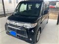 2011 Daihatsu Tanto