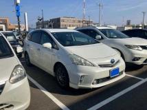 2011 Toyota PRIUS α