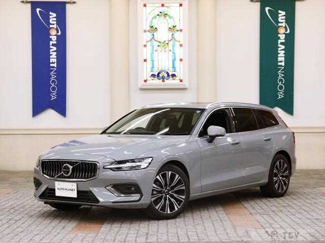 2025 Volvo V60