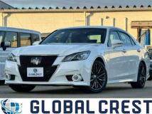 2015 Toyota Crown Hybrid