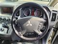 2008 Mitsubishi Delica D5