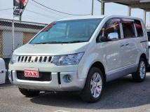 2008 Mitsubishi Delica D5