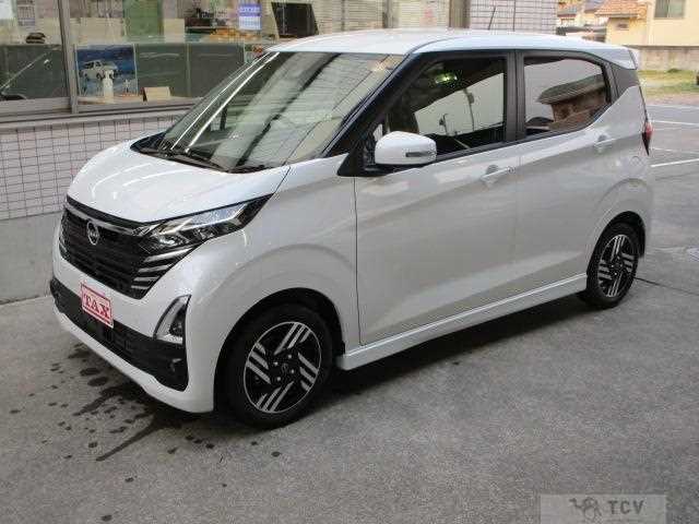 2025 Nissan Nissan Others