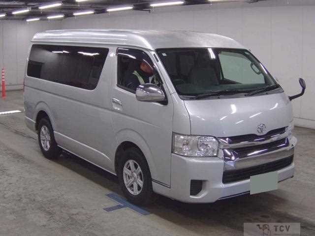 2005 Toyota Hiace Wagon