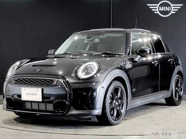 2022 BMW MINI