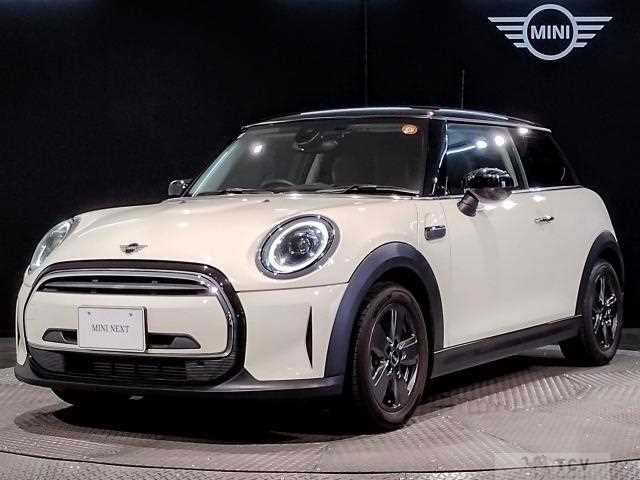 2021 BMW MINI