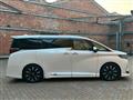 2025 Toyota Alphard Hybrid