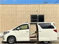 2013 Toyota Alphard Hybrid