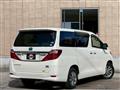 2013 Toyota Alphard Hybrid