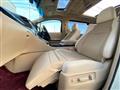 2013 Toyota Alphard Hybrid