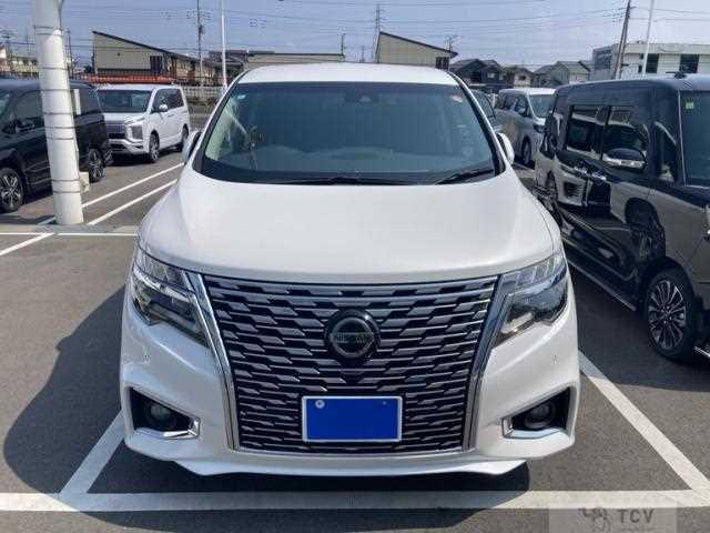 2022 Nissan Elgrand