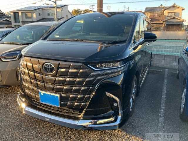 2025 Toyota Alphard Hybrid