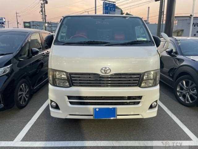 2011 Toyota Hiace Van