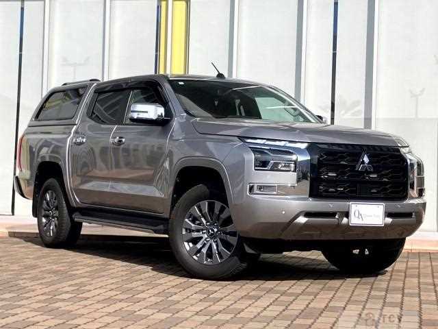 2025 Mitsubishi Triton