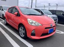 2013 Toyota AQUA