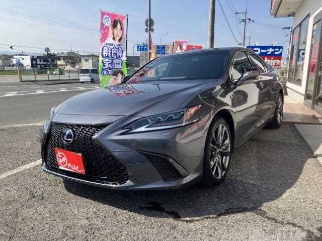 2021 Lexus ES