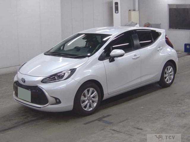 2022 Toyota AQUA