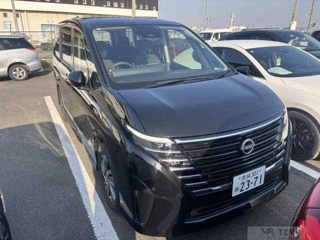 2025 Nissan Serena