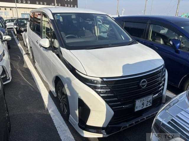 2023 Nissan Serena