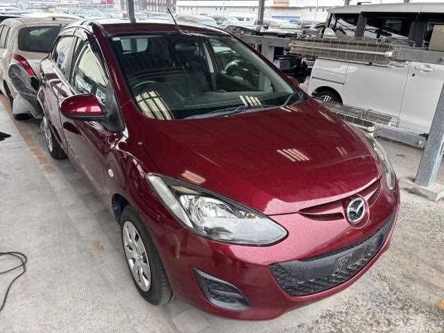 2013 Mazda Demio