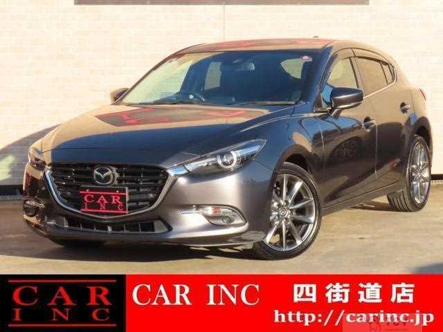 2016 Mazda Axela