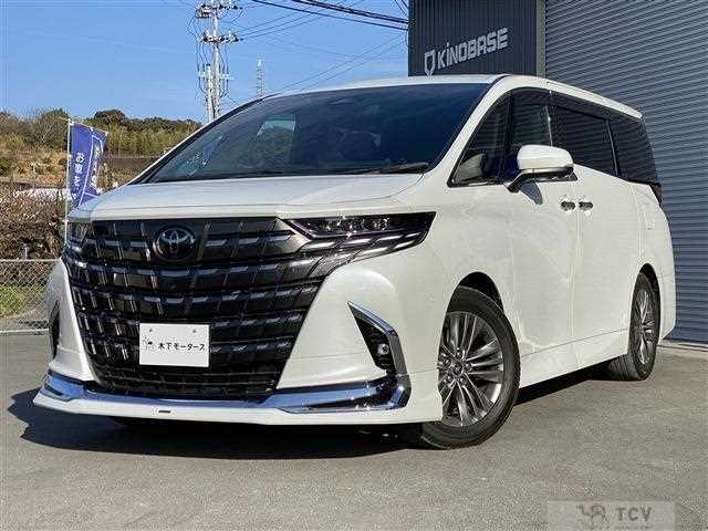 2023 Toyota Alphard Hybrid