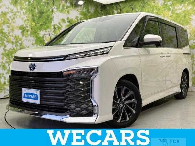 2022 Toyota Voxy