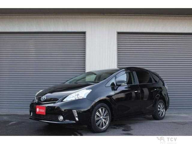 2013 Toyota PRIUS α