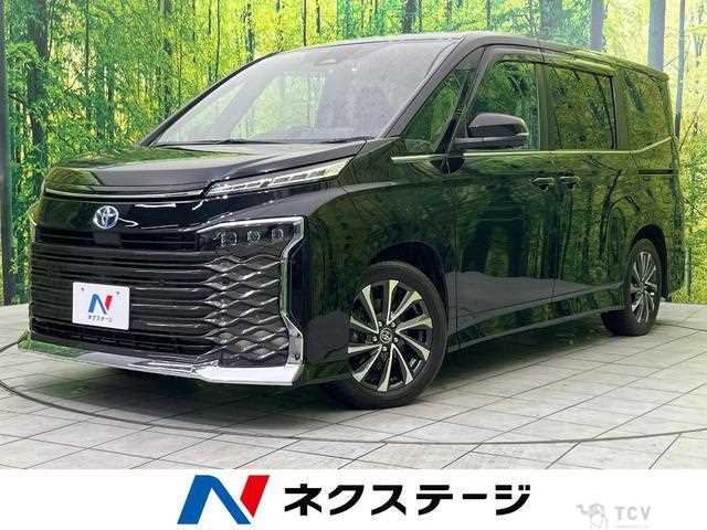 2023 Toyota Voxy