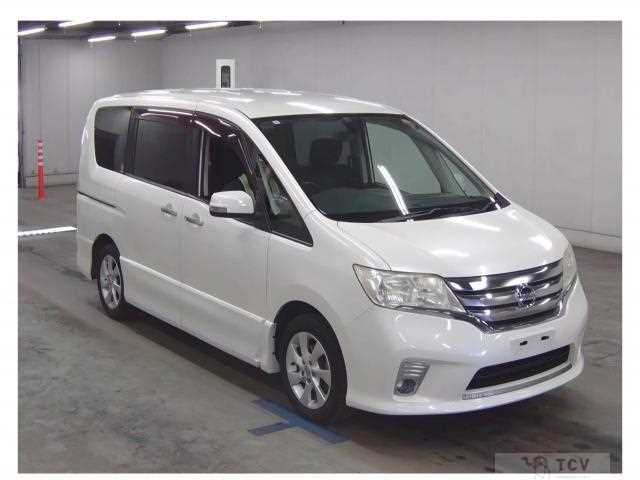 2011 Nissan Serena